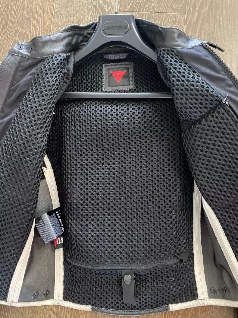 Schott Dainese Airfast Leather Jacket for Spring/Summer Size US M / EU 48-50 / 2 - 2 Thumbnail