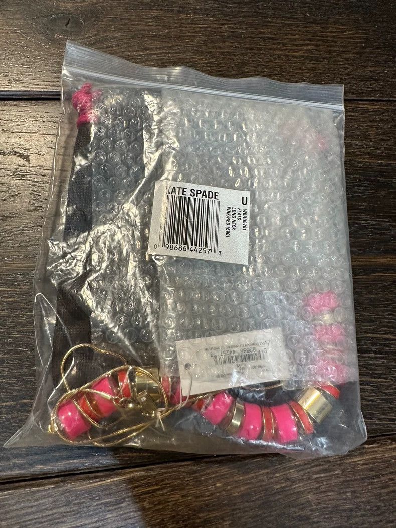 Kate Spade Kate Spade Necklace with Pink Beads Size ONE SIZE - 8 Thumbnail