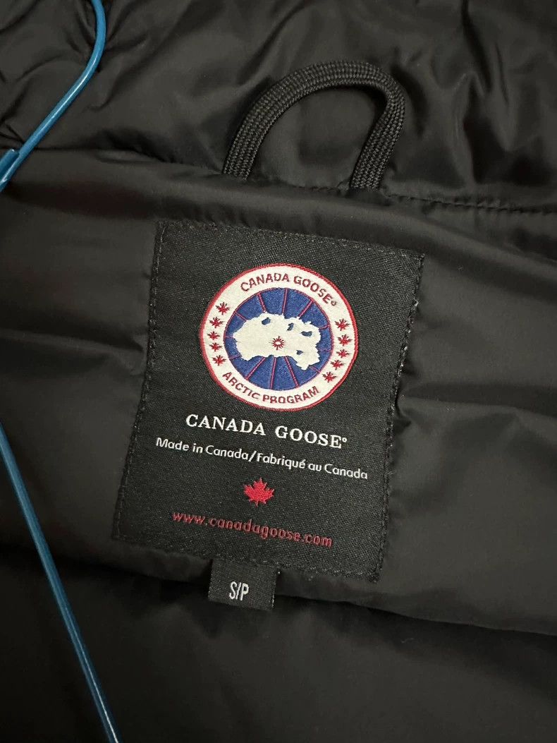 Canada Goose Canada Goose Women's Down Vest Size S Size US S / EU 44-46 / 1 - 4 Thumbnail