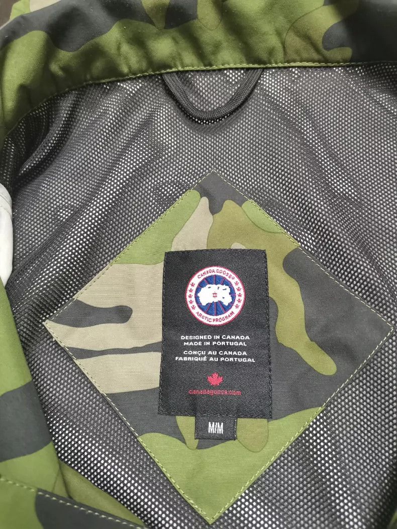 Canada Goose Canada Goose Camo Lightweight Jacket Size US M / EU 48-50 / 2 - 2 Thumbnail