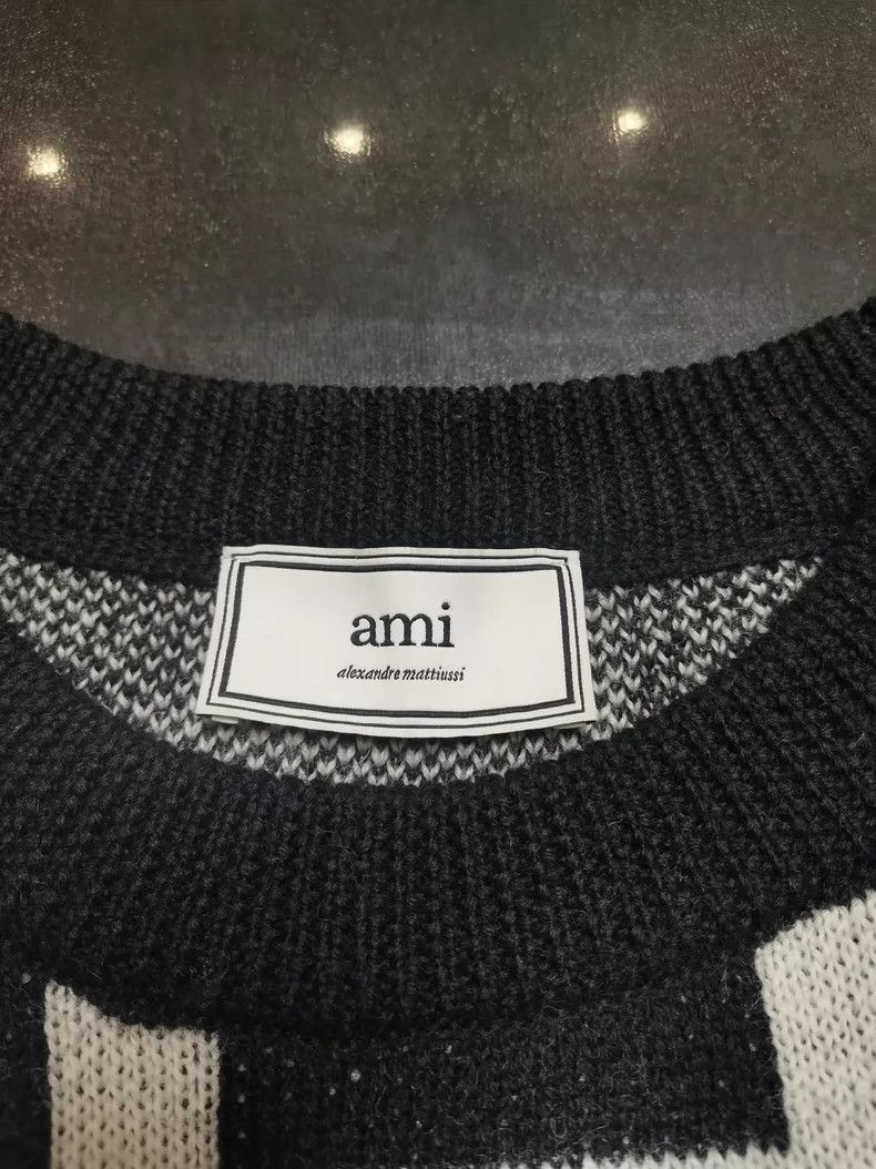 AMI AMI Men's Wool Sweater with Unique Design Size US M / EU 48-50 / 2 - 3 Thumbnail