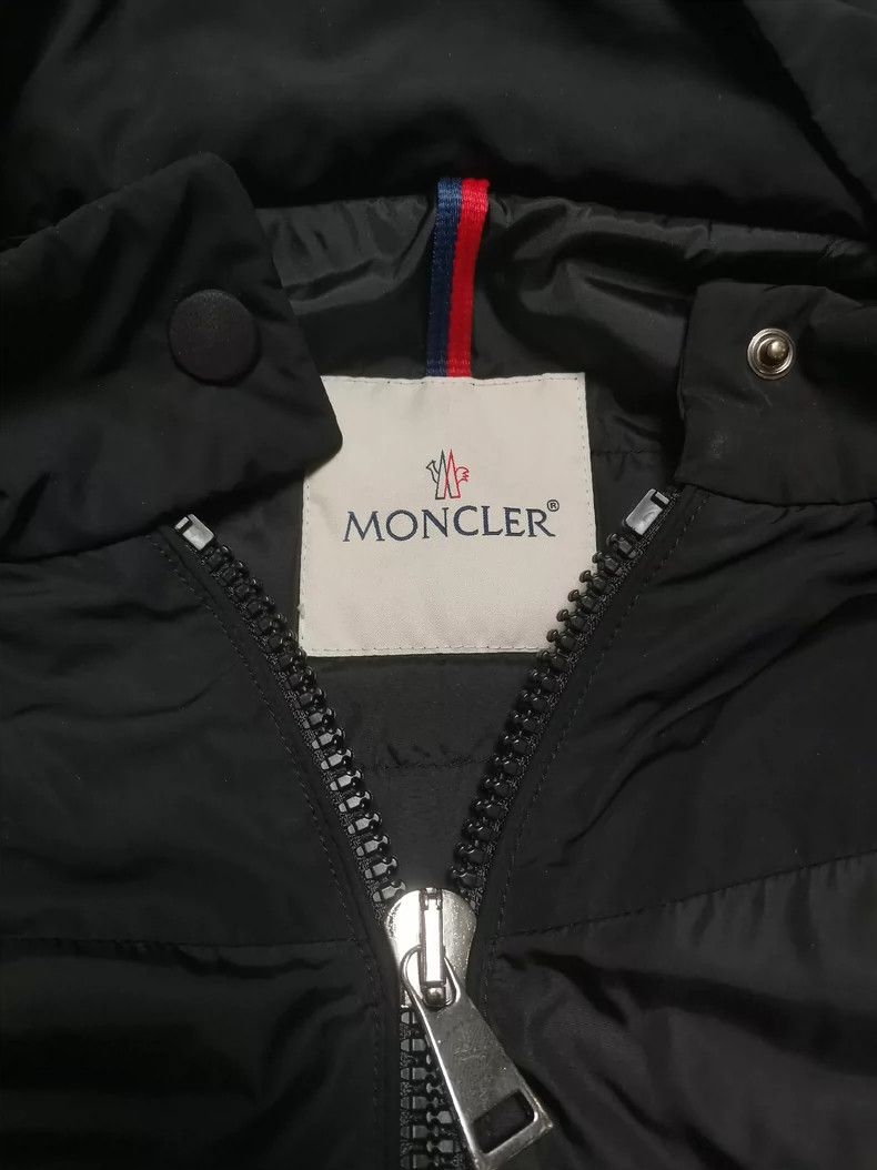 Moncler Long Black Moncler Women's Down Coat Size US M / EU 48-50 / 2 - 2 Thumbnail
