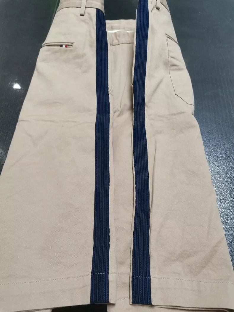 Moncler Moncler Men's Casual Shorts with Logo Design Size US 6 / EU 39 - 3 Thumbnail