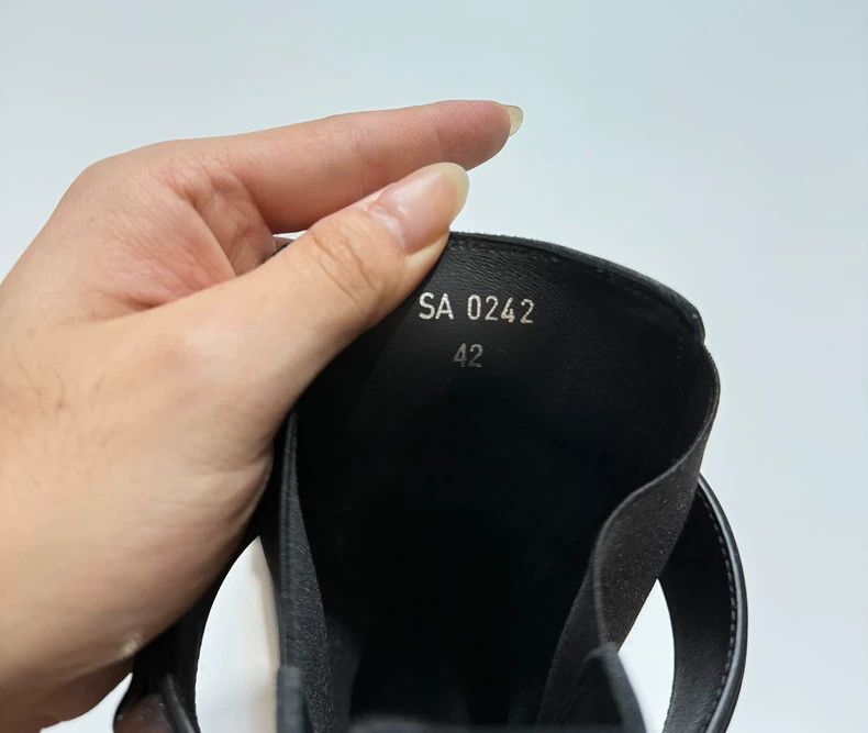 Givenchy Givenchy High-Top Chelsea Boots with Metal Buckle Size US 9 / EU 42 - 9 Thumbnail