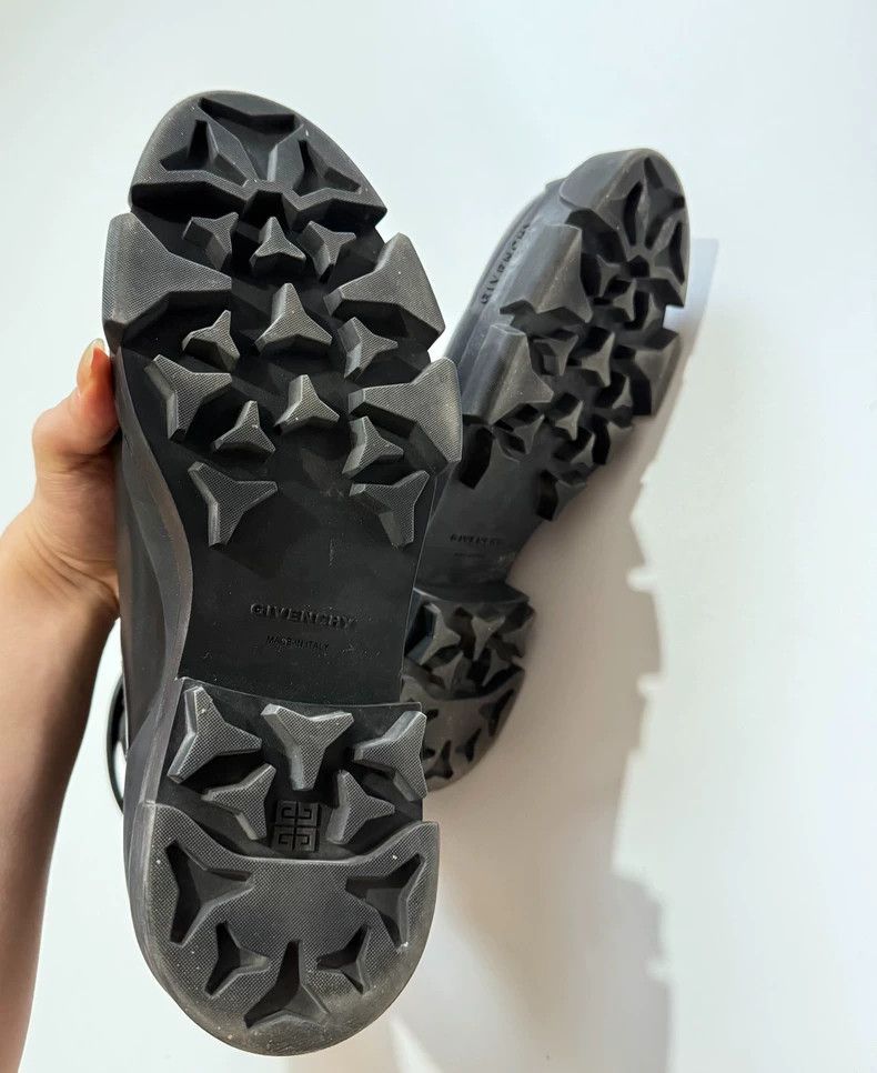 Givenchy Givenchy High-Top Chelsea Boots with Metal Buckle Size US 9 / EU 42 - 8 Thumbnail
