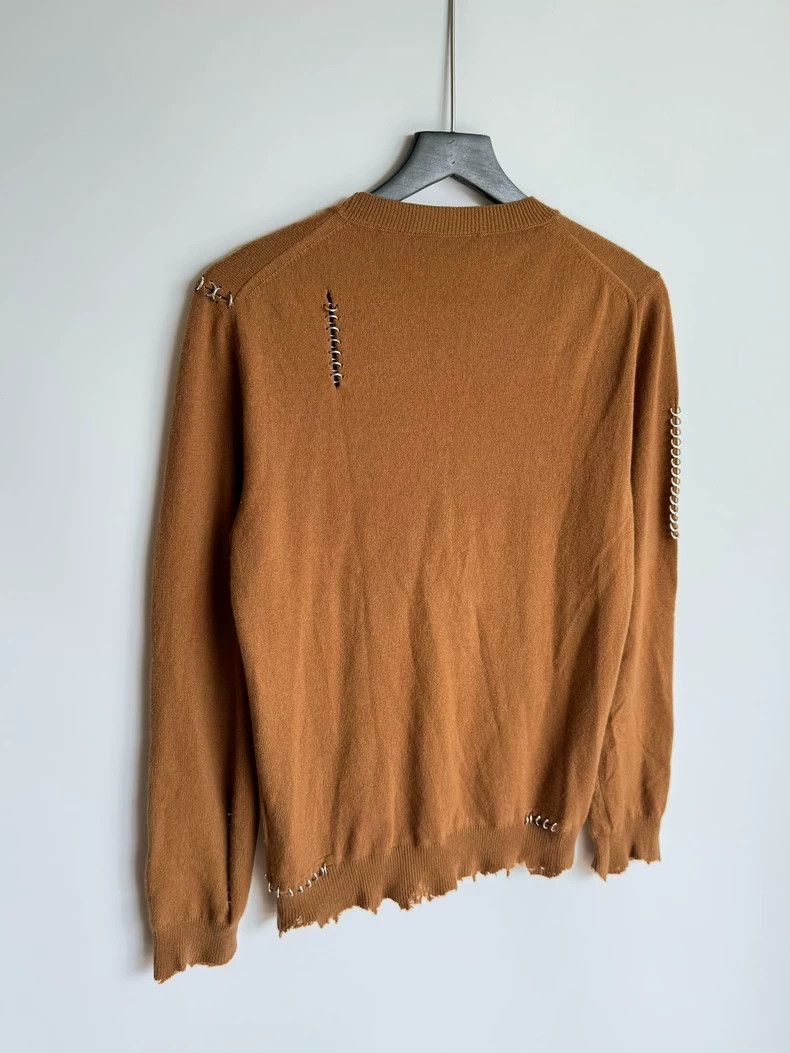 Alexander McQueen Alexander McQueen Distressed Cashmere Sweater Size US XS / EU 42 / 0 - 5 Thumbnail