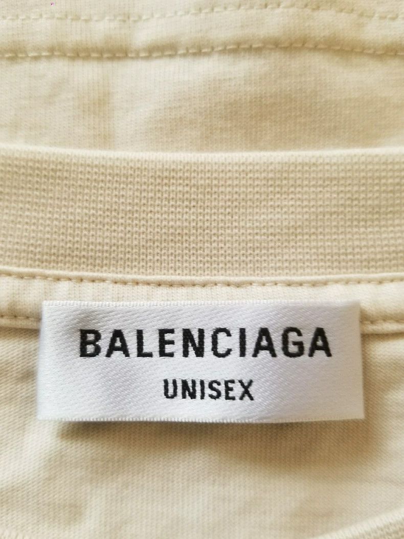 Balenciaga Balenciaga Beige T-Shirt M Size Unisex Size US M / EU 48-50 / 2 - 5 Thumbnail