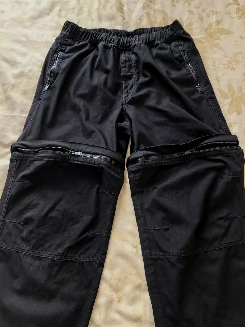 Givenchy Givenchy Black Cargo Pants with Detachable Design Size US 33 - 5 Thumbnail