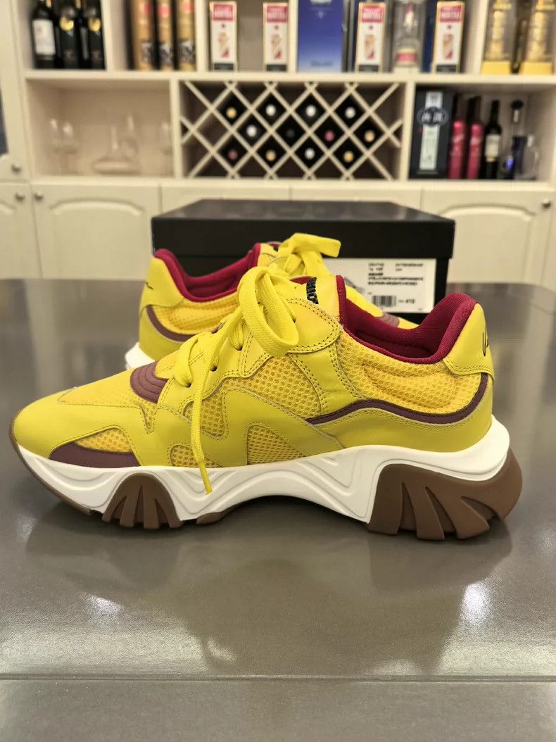 Versace Versace Sneakers Size 41 with Original Box Size US 9 / EU 42 - 4 Thumbnail