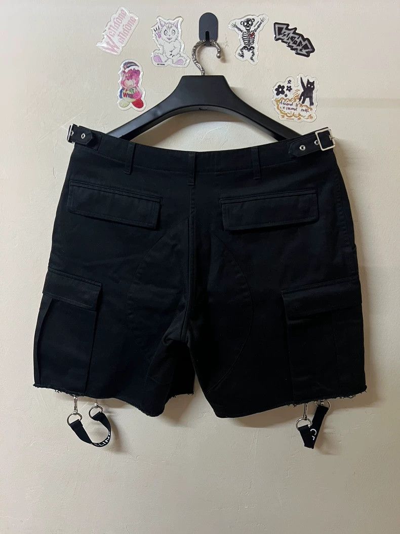 Celine Celine Black Strap Cargo Shorts Size 52 Size US 9 / EU 42 - 2 Thumbnail