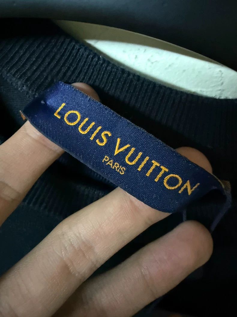 Louis Vuitton Louis Vuitton Black Short Sleeve Logo Shirt Size US M / EU 48-50 / 2 - 3 Thumbnail