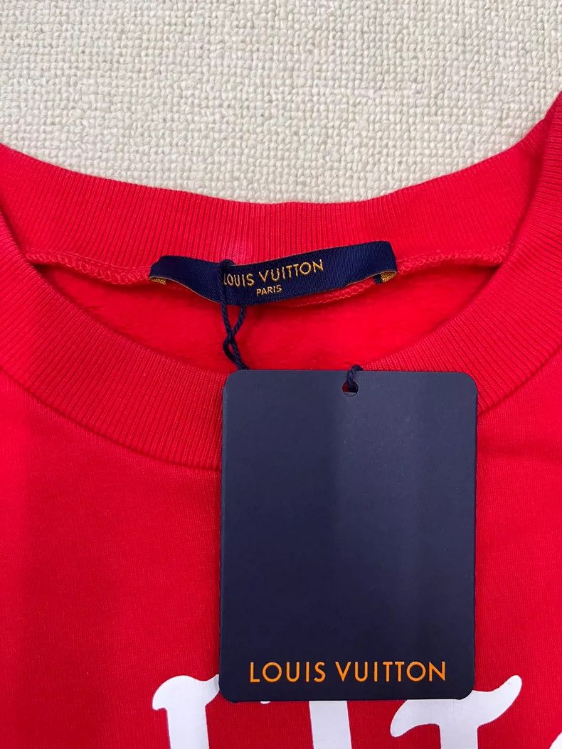 Louis Vuitton Louis Vuitton Red Long Sleeve Sweatshirt Size US S / EU 44-46 / 1 - 6 Thumbnail