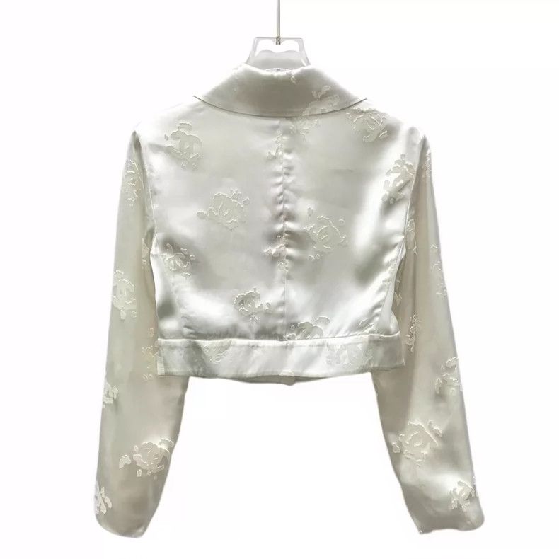 Chanel Chanel Beige Logo Short Sleeve Jacket Size US XXS / EU 40 - 2 Thumbnail