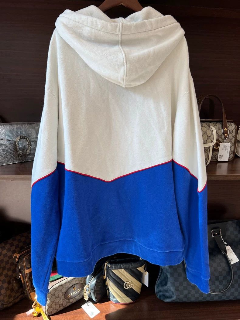 Gucci Gucci Hooded Sweatshirt with Logo Design Size US M / EU 48-50 / 2 - 3 Thumbnail