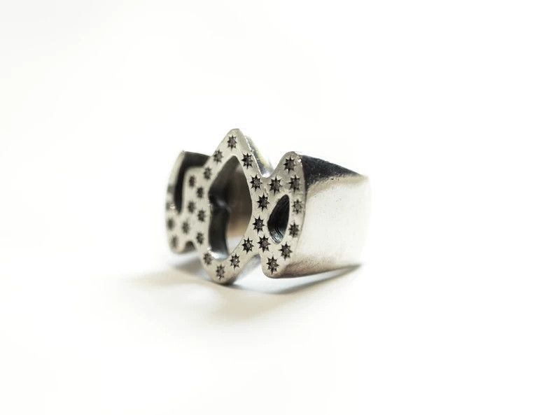 Yohji Yamamoto Gothic Diamond Ring by Yohji Yamamoto Size ONE SIZE - 2 Thumbnail