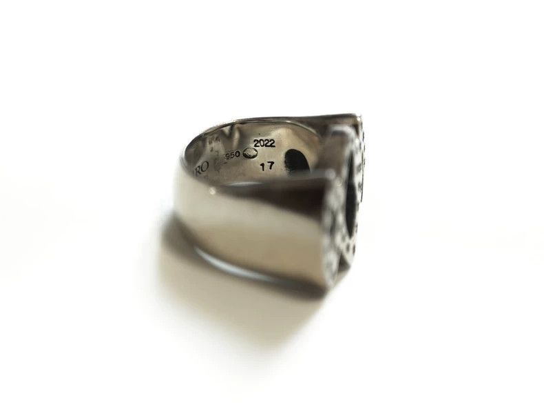 Yohji Yamamoto Gothic Diamond Ring by Yohji Yamamoto Size ONE SIZE - 4 Thumbnail