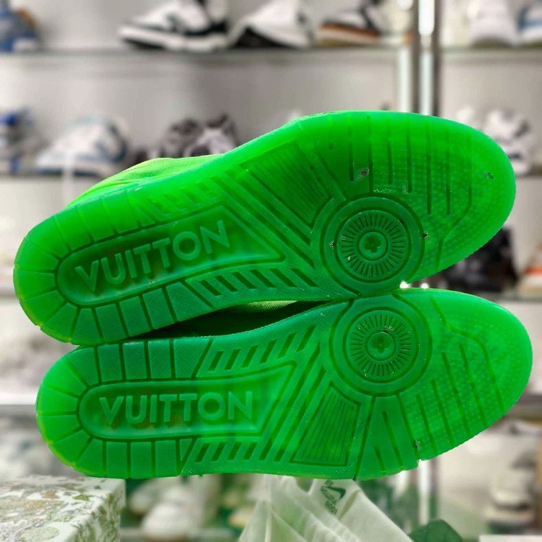 Louis Vuitton LV Trainer Fluorescent Green Sneaker Size 7 Size US 7 / EU 40 - 8 Thumbnail