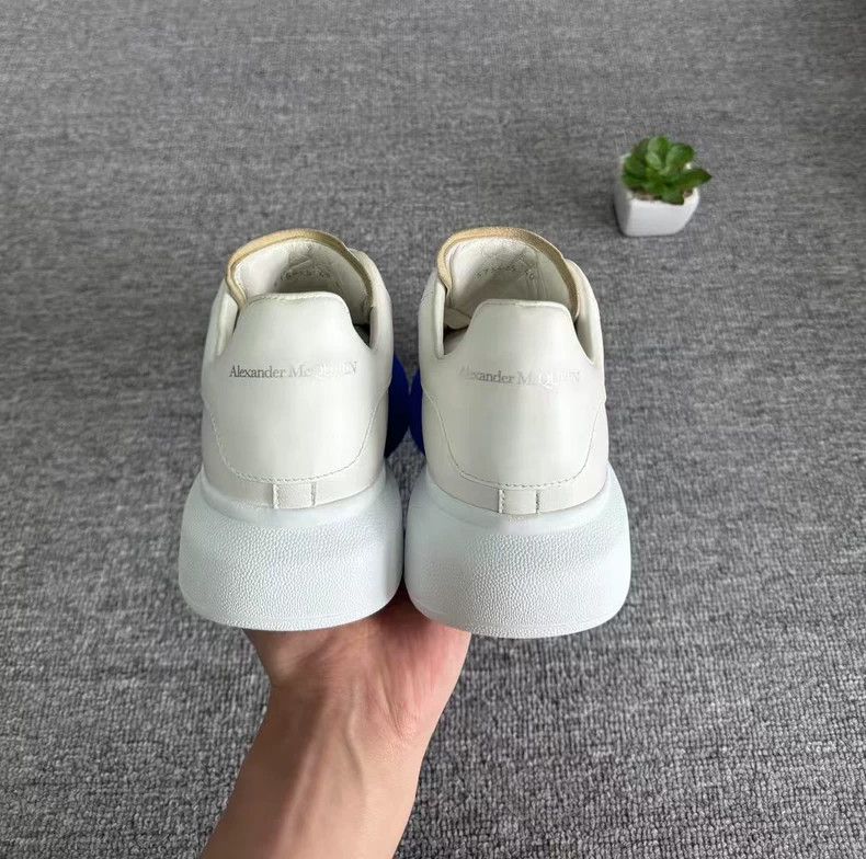 Alexander McQueen McQueen Velvet Gradient Sneakers Size 40 Size US 10 / EU 43 - 6 Thumbnail