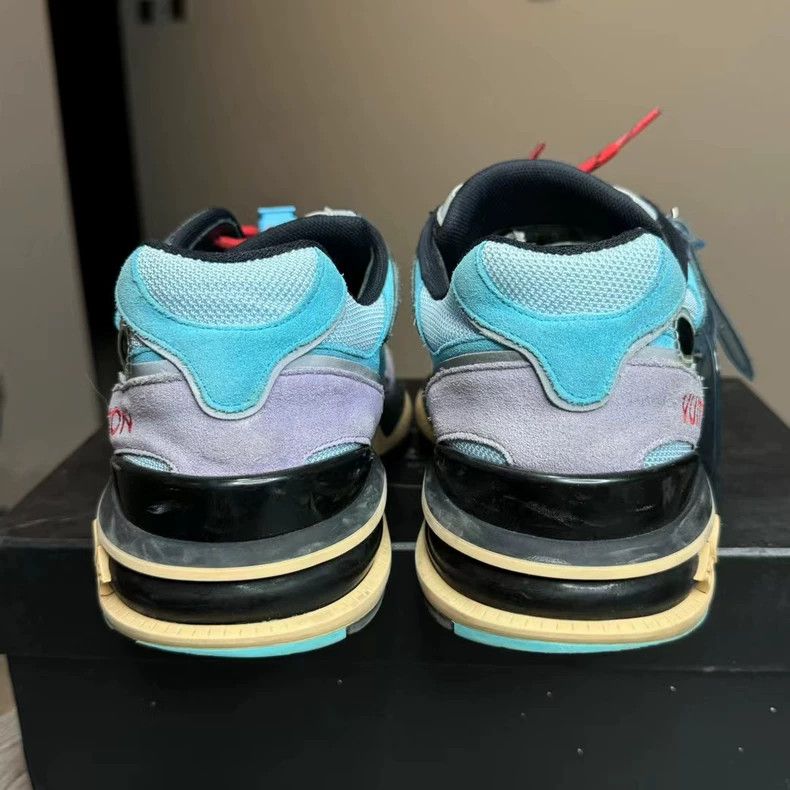 Louis Vuitton LV Trail Sneakers with Unique Color Scheme Size US 10 / EU 43 - 4 Thumbnail