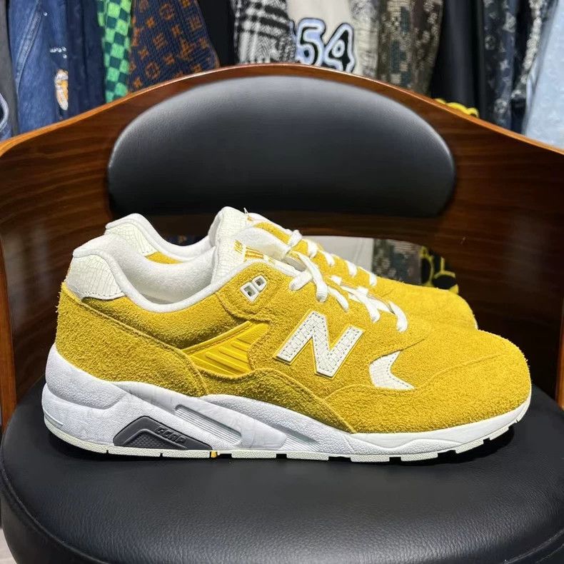 Moncler Genius Randomevent NB580 REBIRTH Sneakers Yellow Size US 10.5 / EU 43-44 - 6 Thumbnail