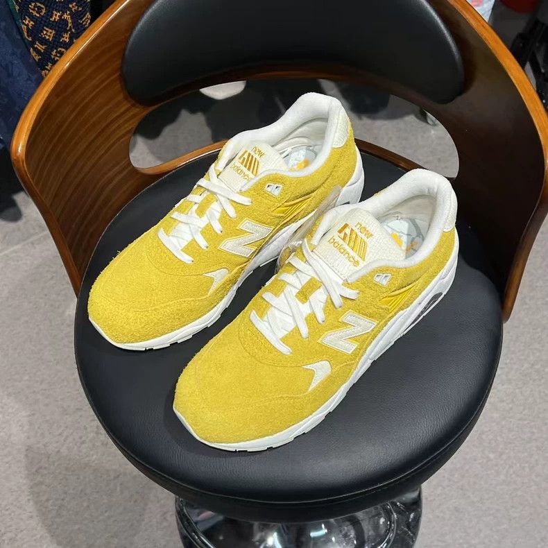 Moncler Genius Randomevent NB580 REBIRTH Sneakers Yellow Size US 10.5 / EU 43-44 - 5 Thumbnail