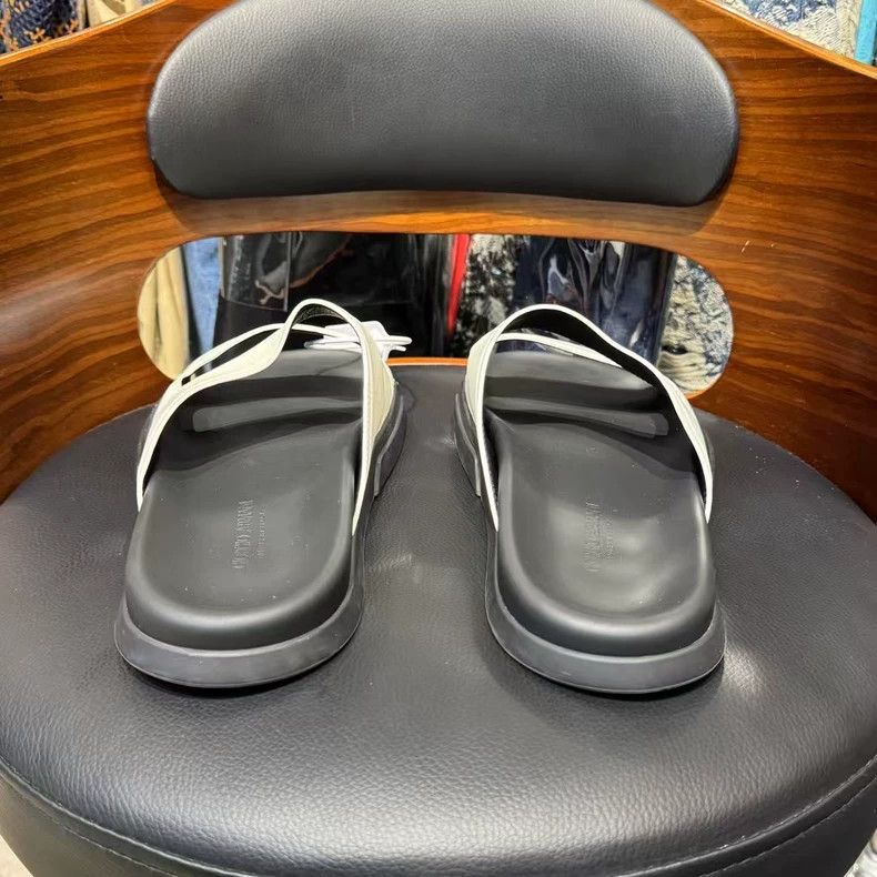 Emporio Armani Giorgio Armani Black and White Sandals Size US 9 / EU 42 - 3 Thumbnail