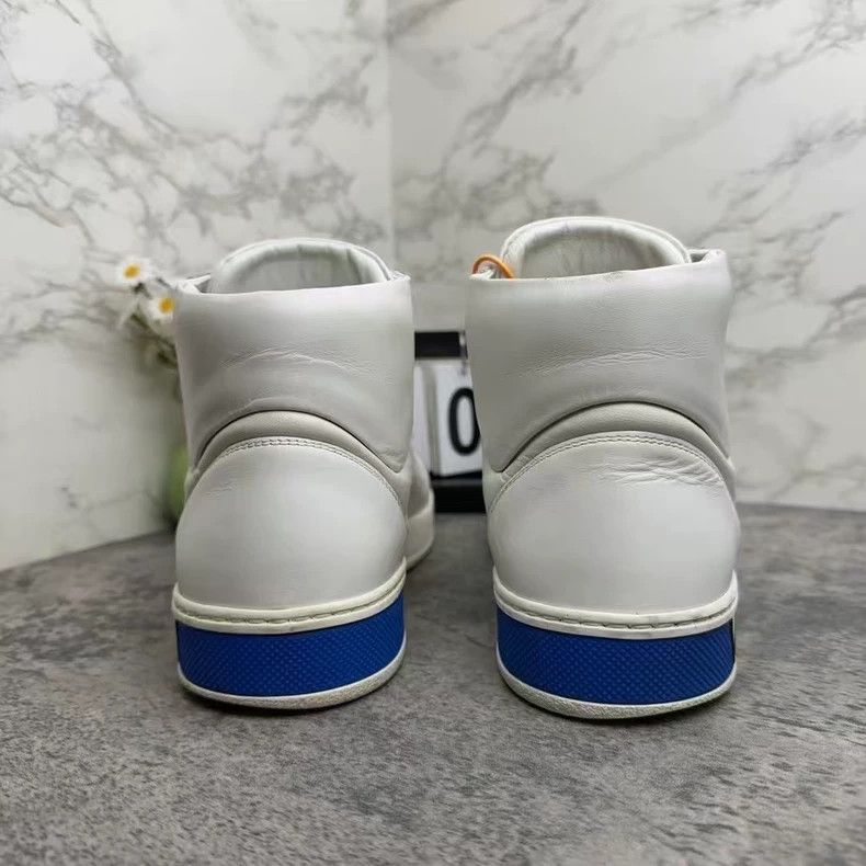 Louis Vuitton LV White Limited Edition High-Top Sneakers Size US 9.5 / EU 42-43 - 3 Thumbnail