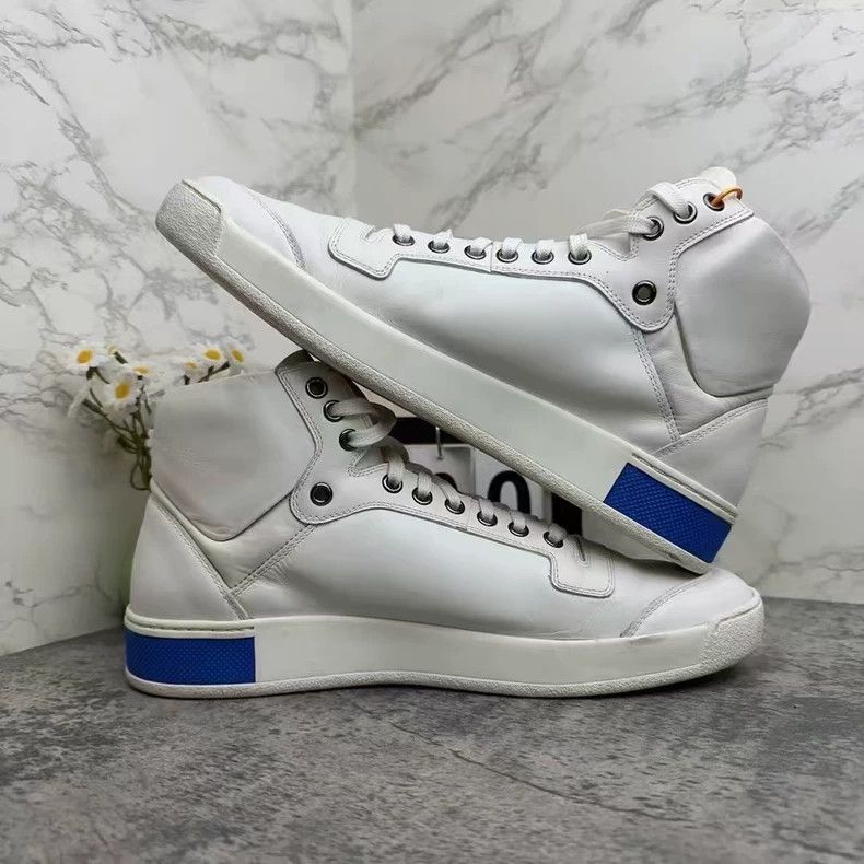 Louis Vuitton LV White Limited Edition High-Top Sneakers Size US 9.5 / EU 42-43 - 5 Thumbnail