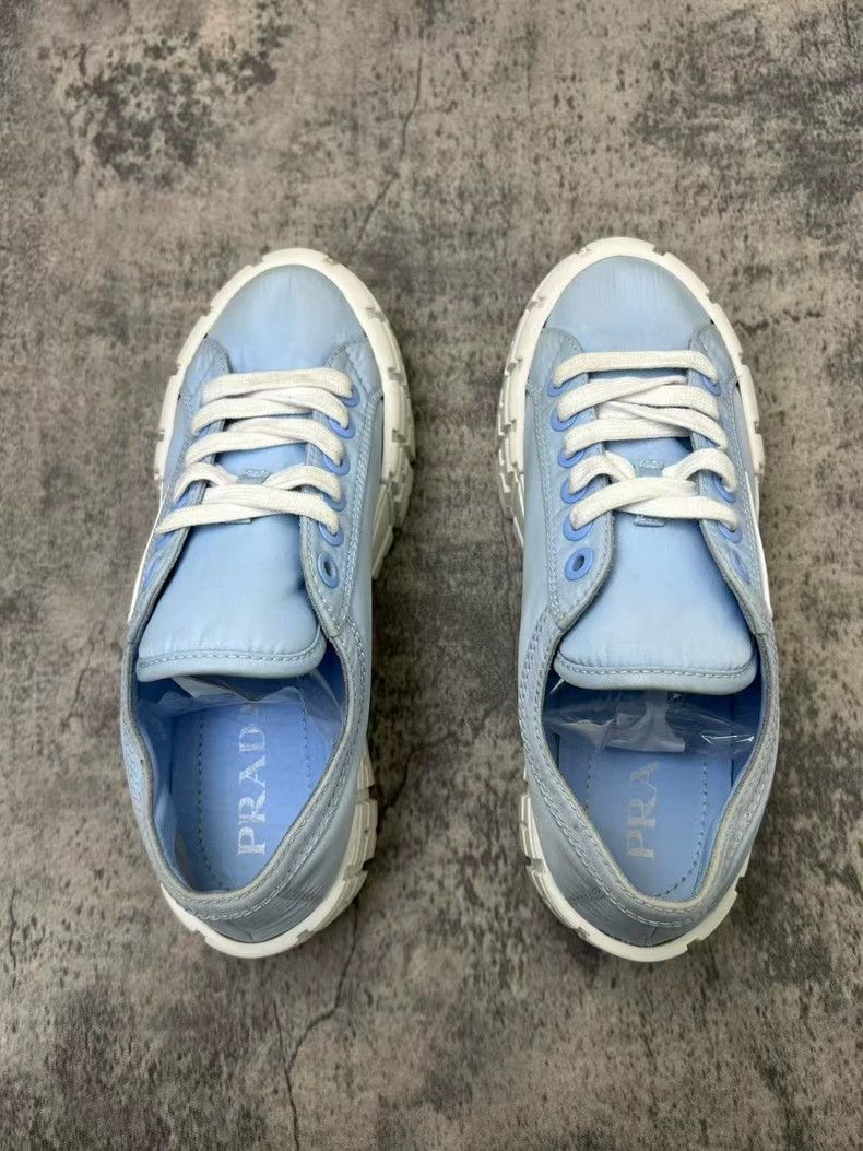 Prada Prada Blue and White Sneakers with Logo Size US 7.5 / EU 40-41 - 4 Thumbnail