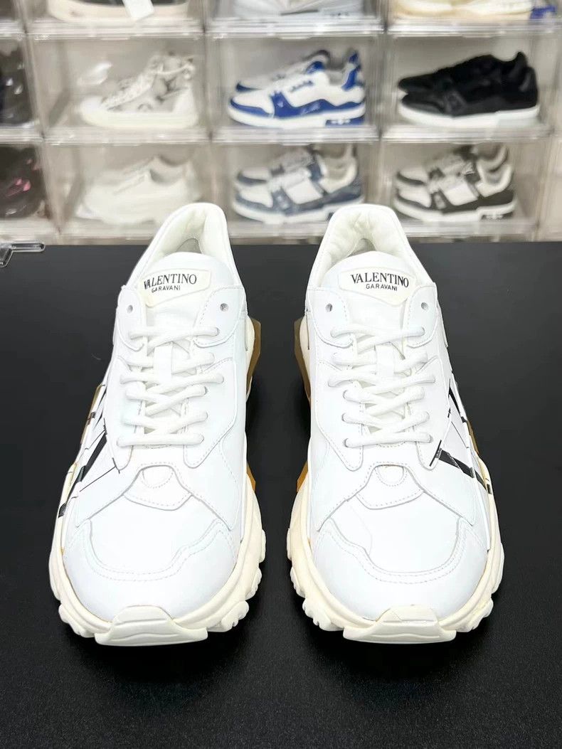 Valentino Valentino Garavani Rockstud Sneakers Size 40 Size US 10 / EU 43 - 5 Thumbnail