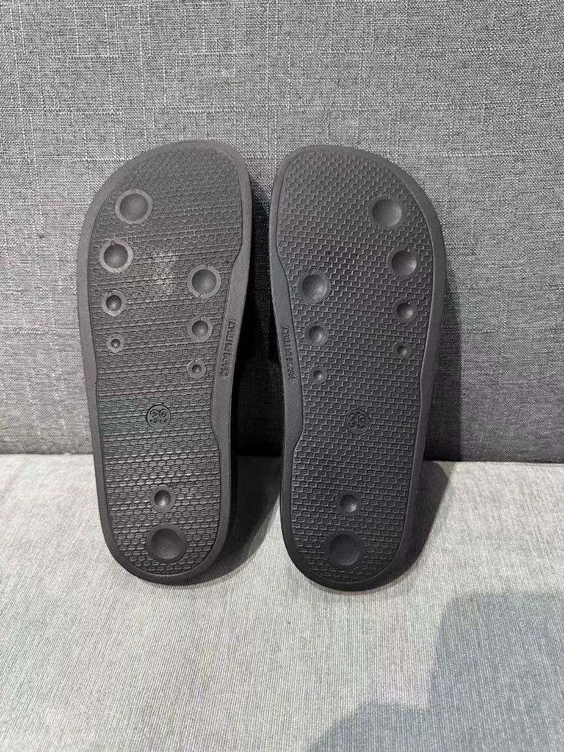 Birkenstock Black Slide Sandals Size 39 for Sale Size US 8 / EU 41 - 4 Thumbnail