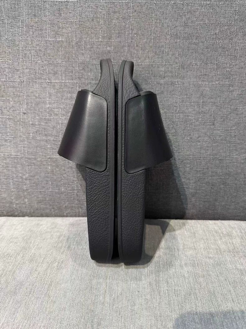 Birkenstock Black Slide Sandals Size 39 for Sale Size US 8 / EU 41 - 3 Thumbnail