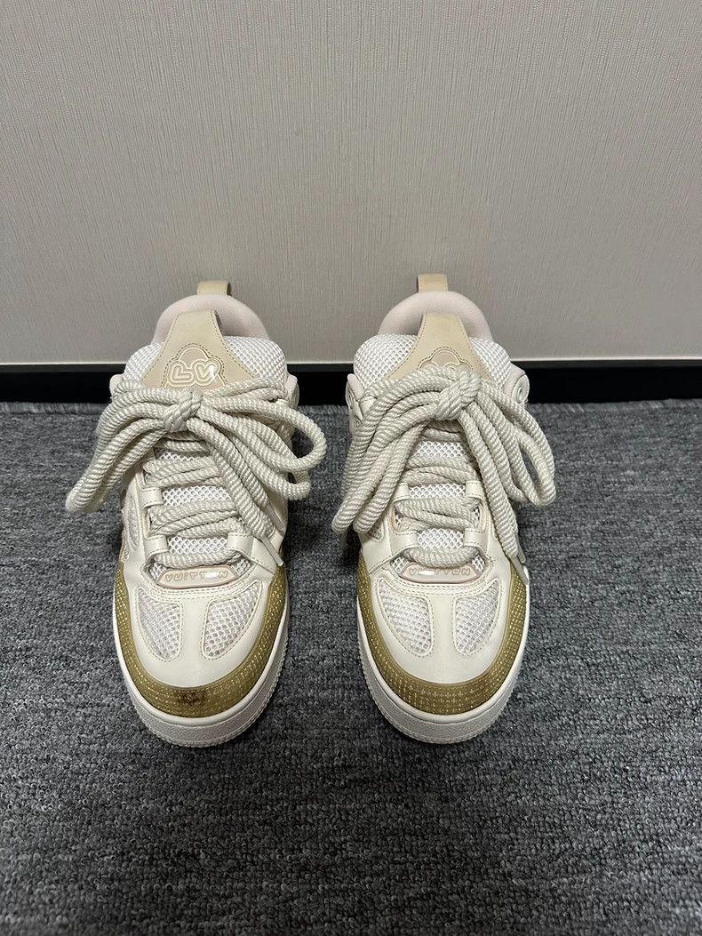 Louis Vuitton Louis Vuitton Beige Low-Top Sneakers Size US 10 / EU 43 - 2 Thumbnail