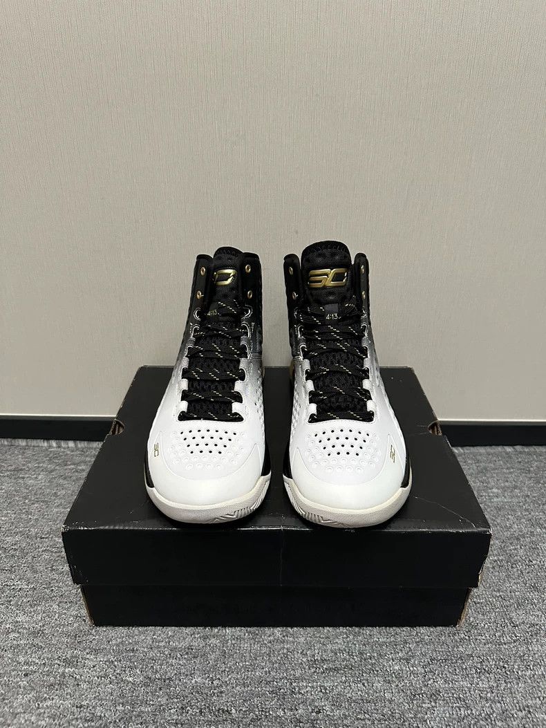 Under Armour Under Armour Curry 1 MVP Basketball Shoes Size US 10.5 / EU 43-44 - 2 Thumbnail