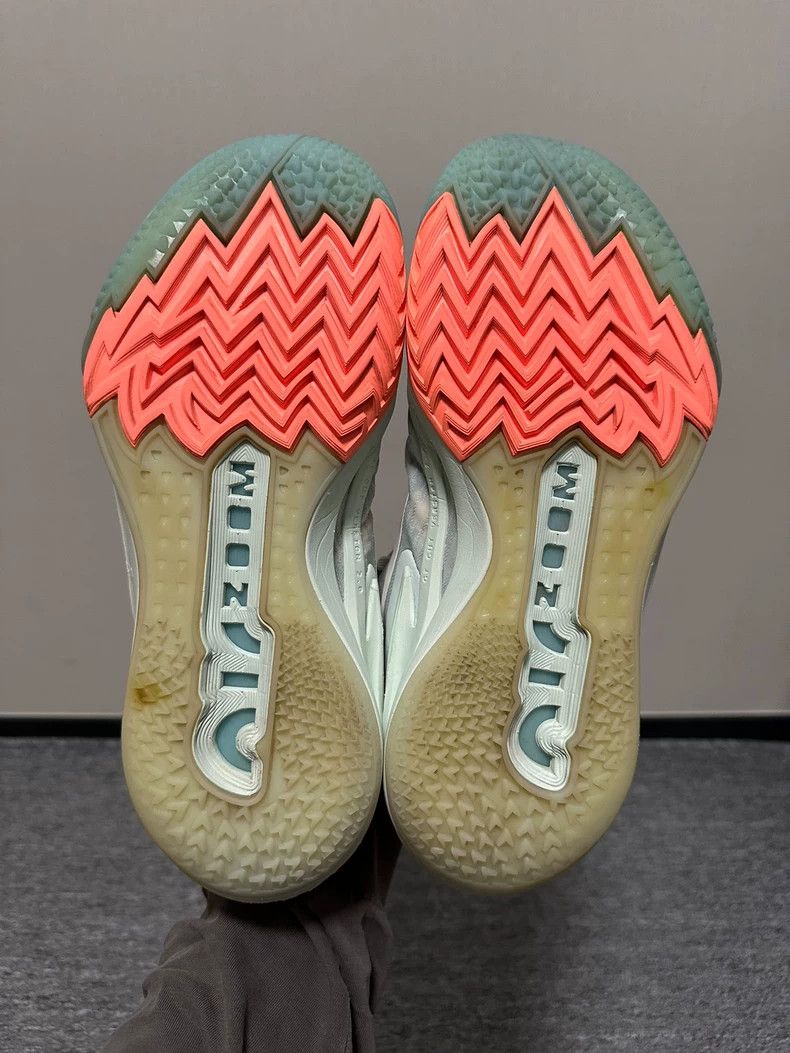 Balenciaga GT CUT 2 Sneakers in Gray and Blue Size US 10 / EU 43 - 4 Thumbnail