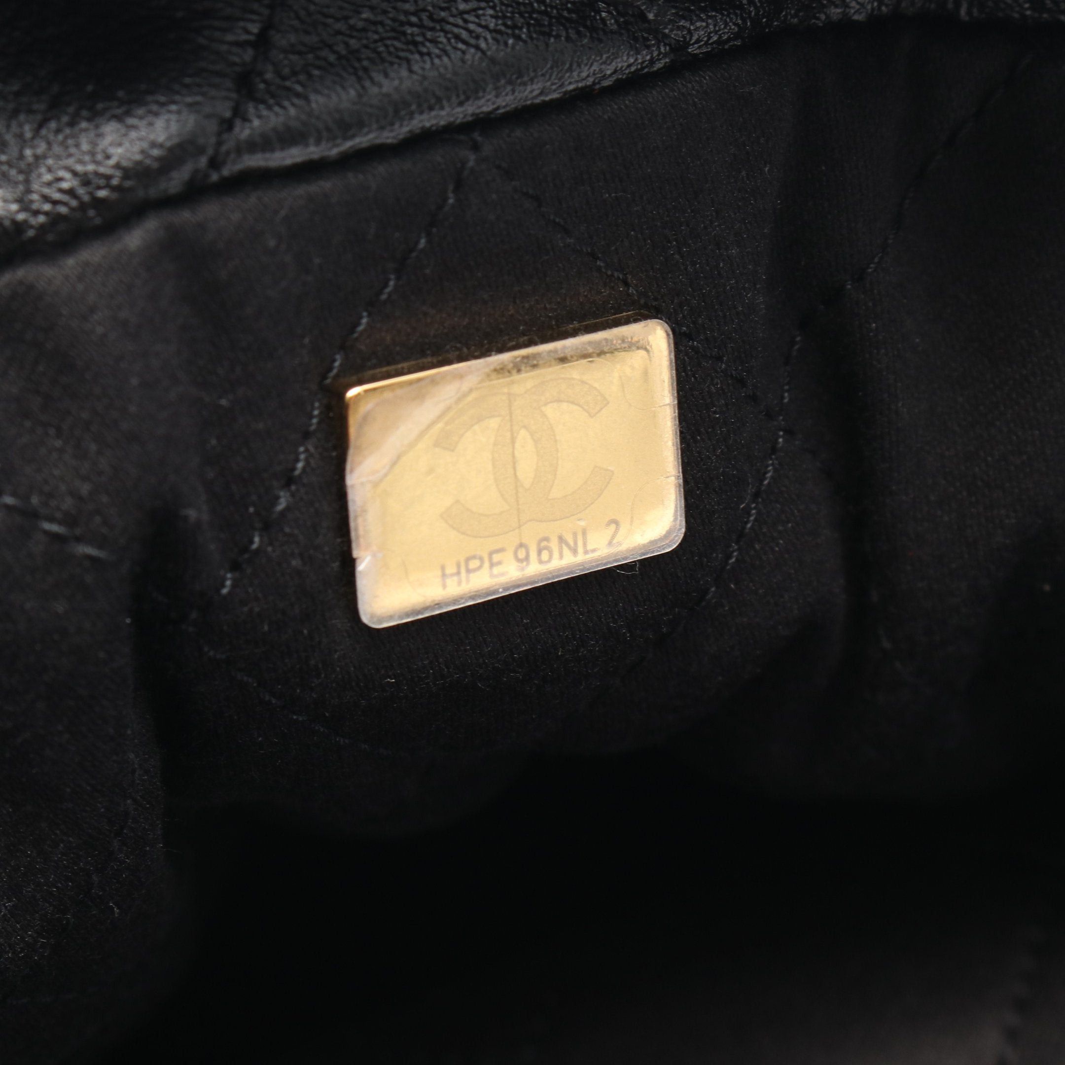 Chanel Chanel Matelasse Chanel 22 Small Chain Shoulder Bag Leather Black Gold Hardware Size ONE SIZE - 5 Thumbnail
