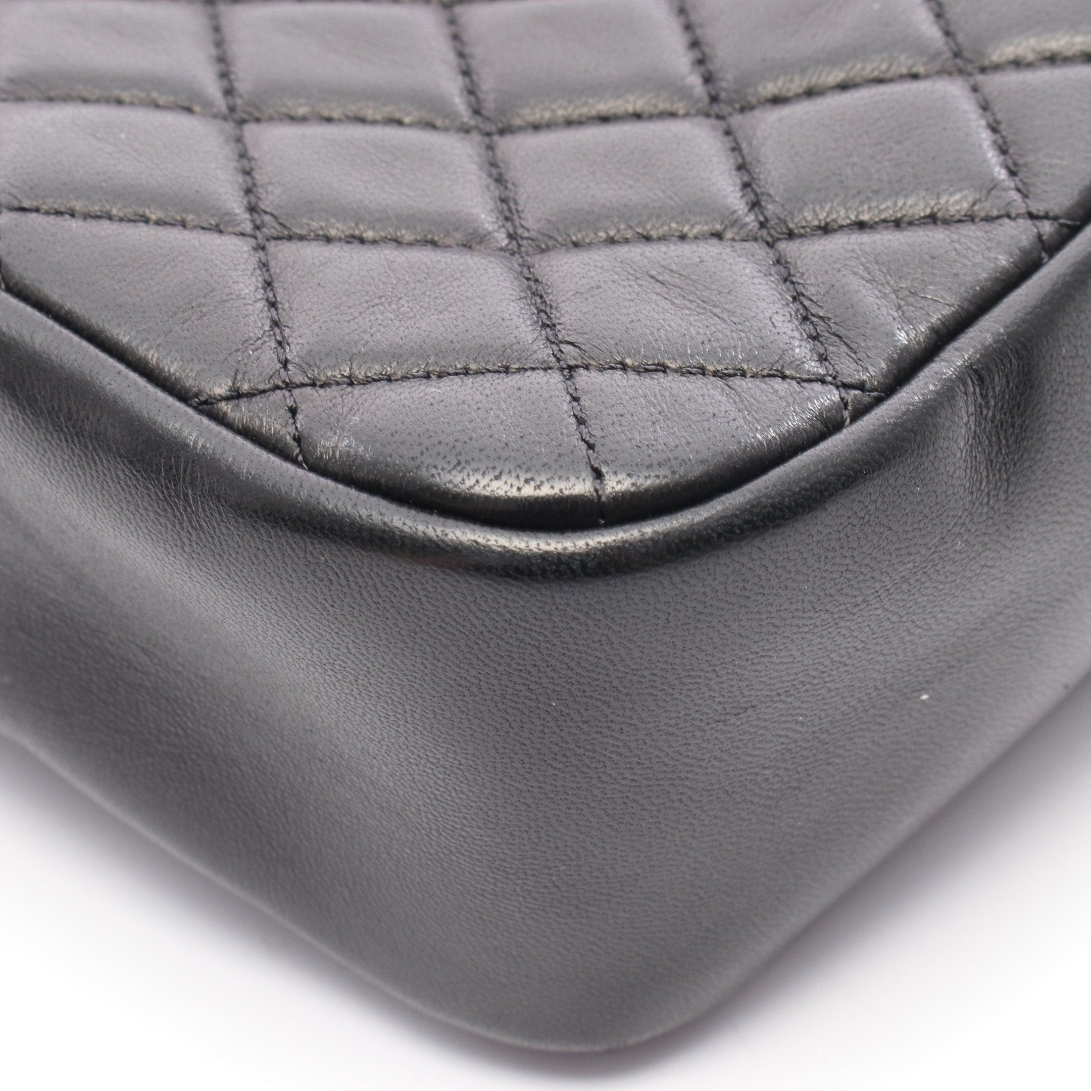 Chanel Chanel Westminster Matelasse 5 Connected Chain Shoulder Bag Lambskin Black Gold Hardware Fake Pearl Size ONE SIZE - 7 Thumbnail
