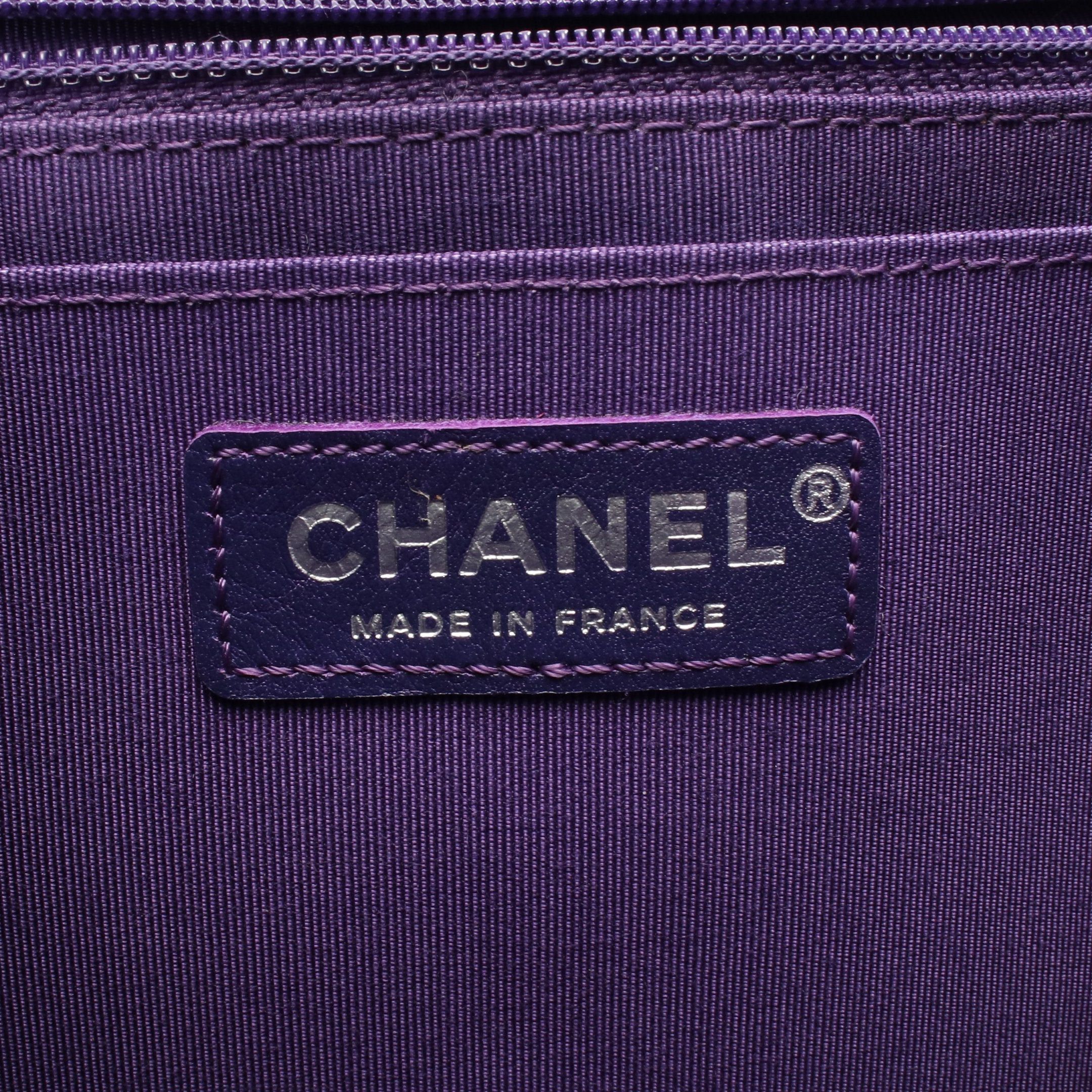 Chanel Chanel Chain Shoulder Bag Leather Purple Silver Hardware Size ONE SIZE - 4 Thumbnail