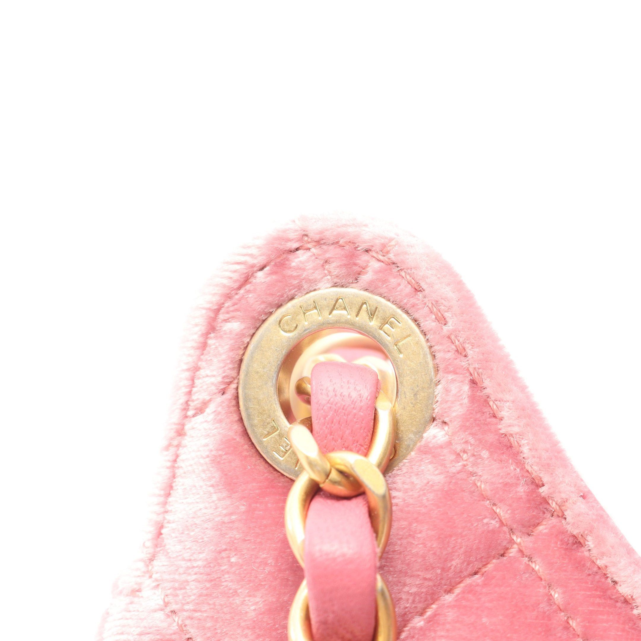 Chanel Chanel Matelasse Double Chain Shoulder Bag Velor Leather Pink Gold Hardware Size ONE SIZE - 7 Thumbnail