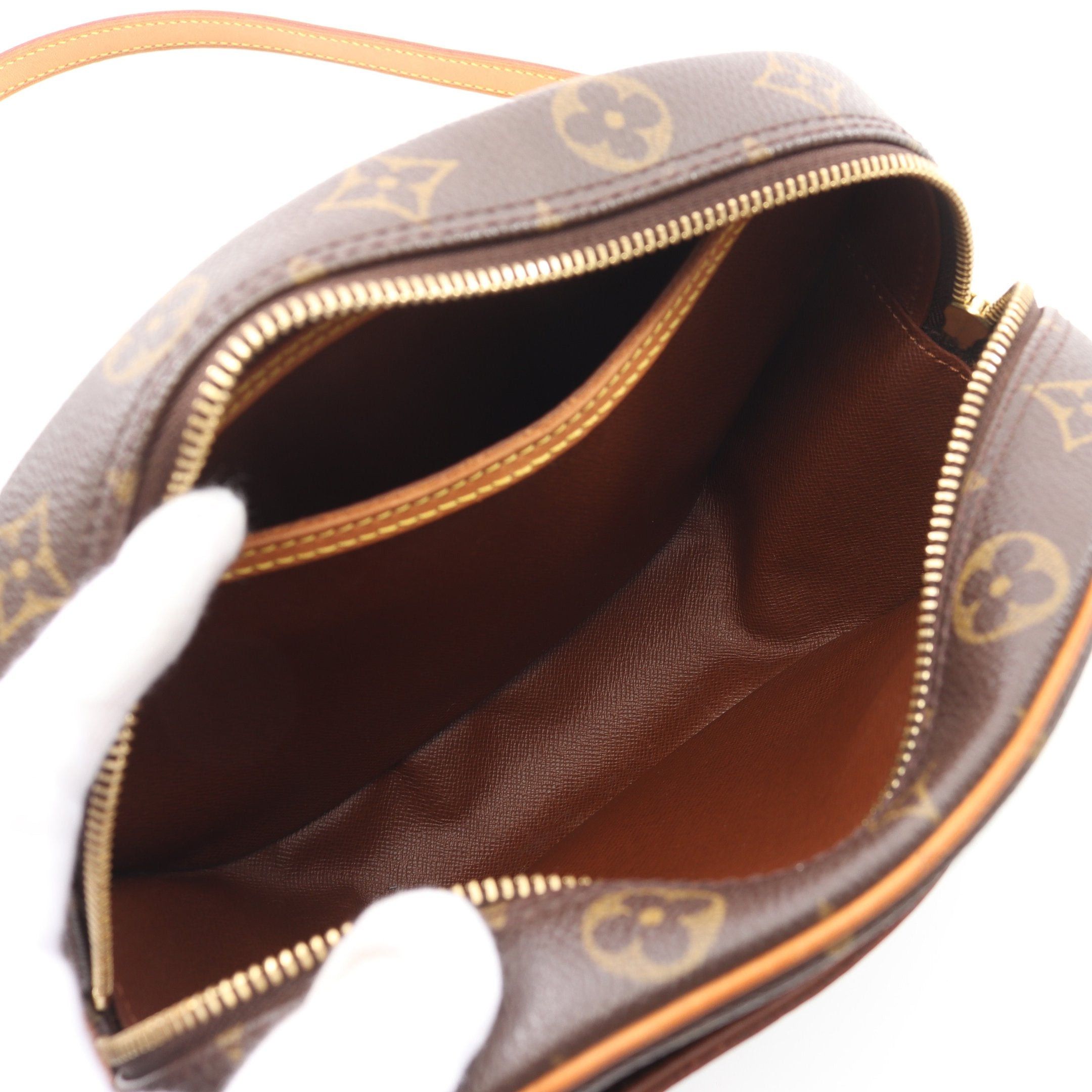 Louis Vuitton Louis Vuitton Blower Monogram Shoulder Bag Leather Brown Size ONE SIZE - 3 Thumbnail