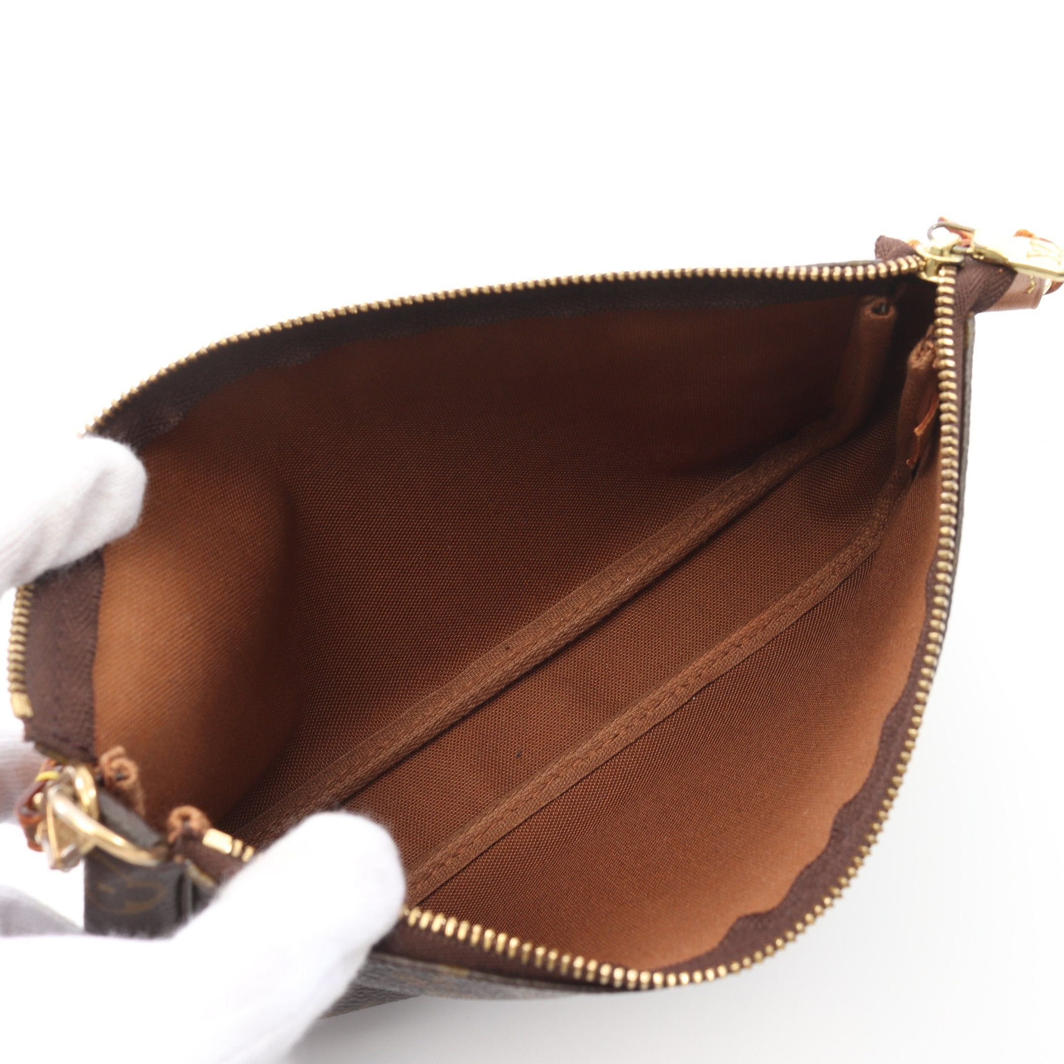 Louis Vuitton Louis Vuitton Pochette Accessoires Monogram Handbag Leather Brown Size ONE SIZE - 3 Thumbnail