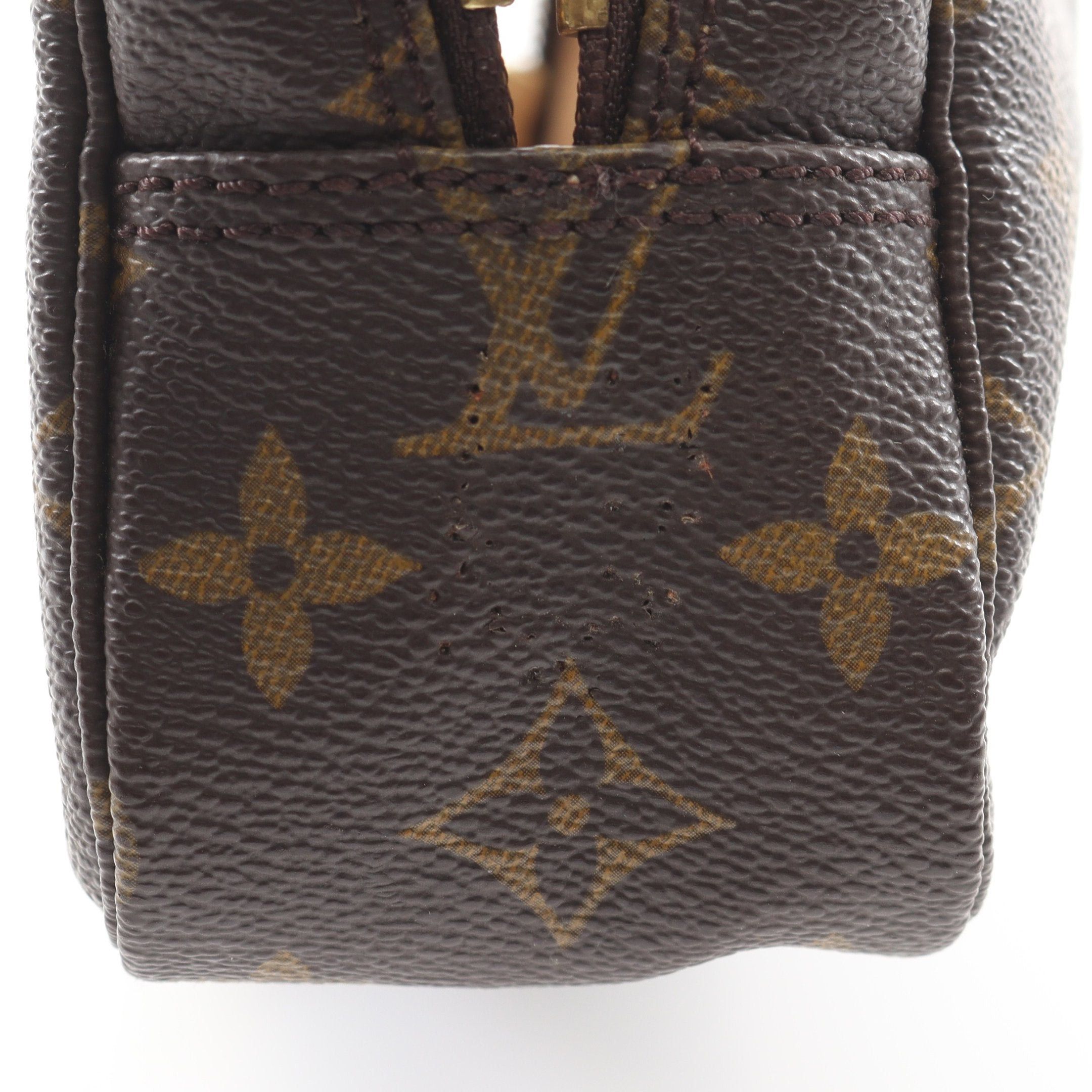 Louis Vuitton Louis Vuitton Truth Toilette 23 Monogram Cosmetic Pouch Brown Size ONE SIZE - 8 Thumbnail