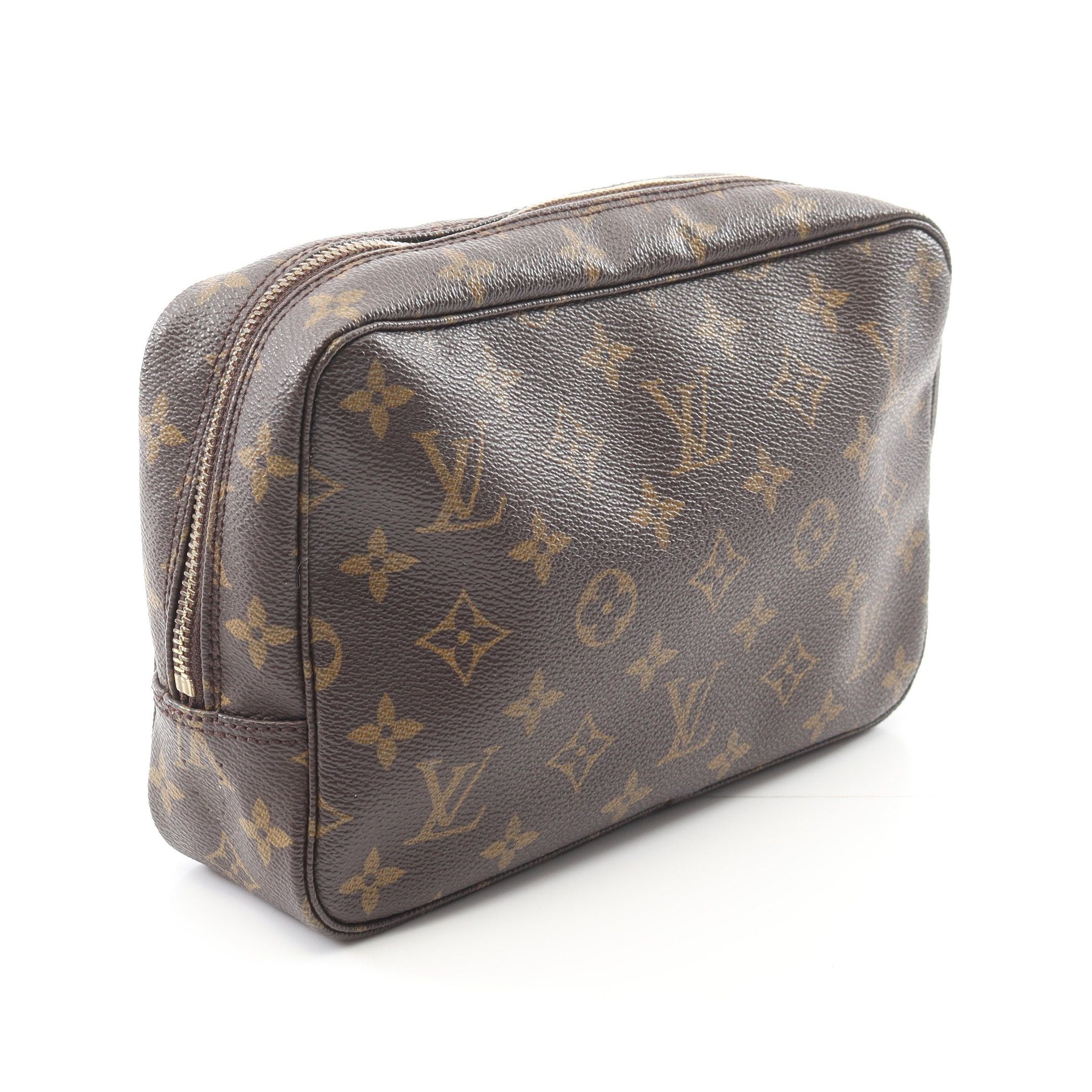 Louis Vuitton Louis Vuitton Truth Toilette 23 Monogram Cosmetic Pouch Brown Size ONE SIZE - 2 Thumbnail