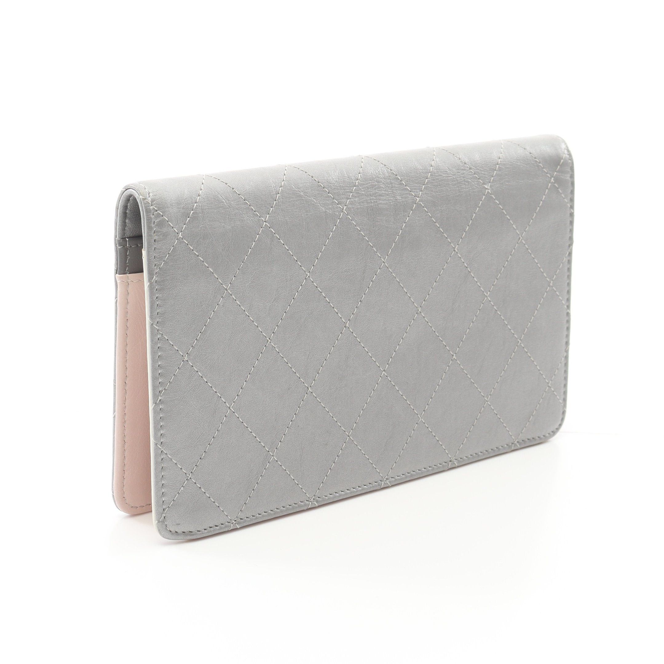 Chanel Chanel Matelasse Coco Mark Bi-Fold Long Wallet Leather Silver Hardware Size ONE SIZE - 2 Thumbnail