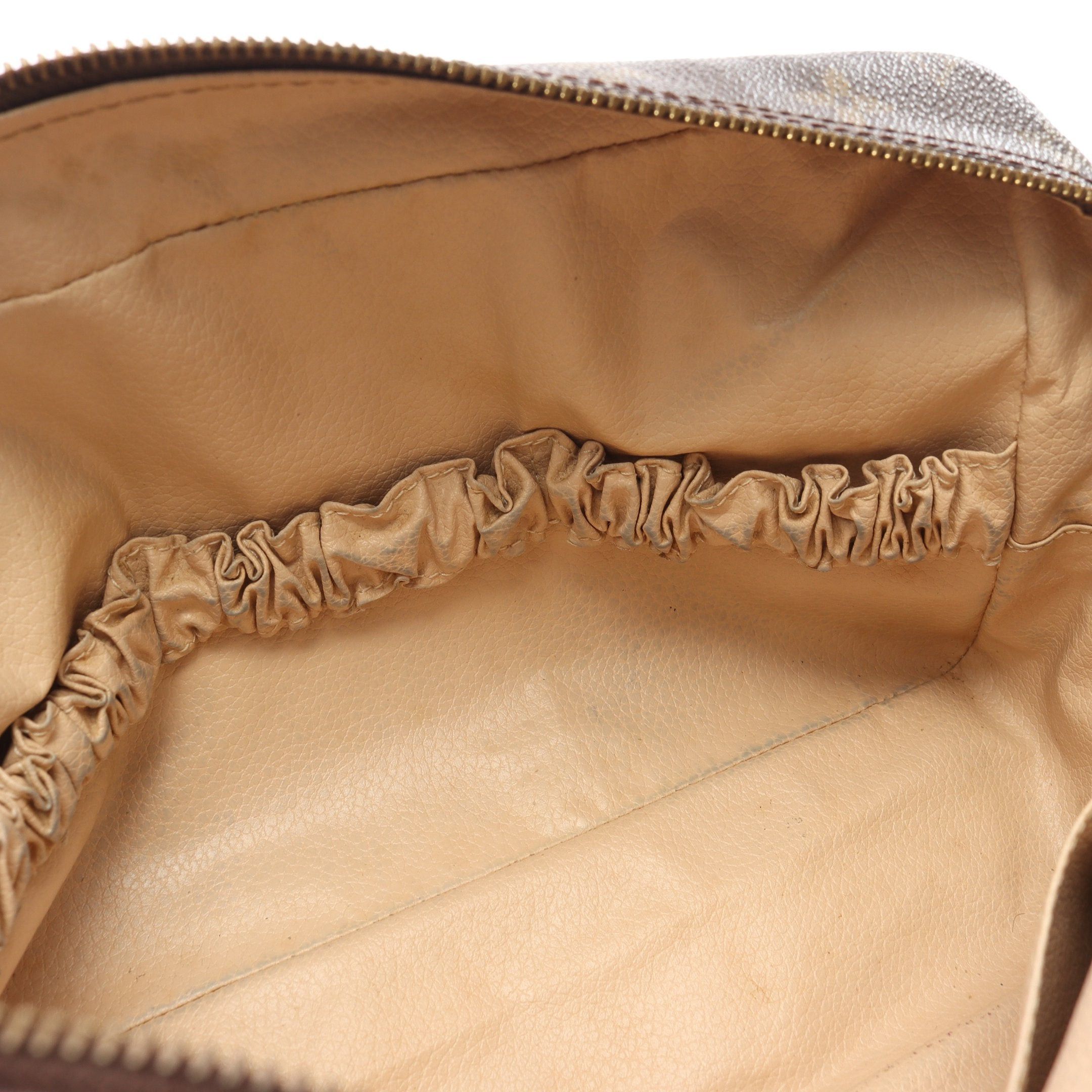 Louis Vuitton Louis Vuitton Truth Toilette 28 Monogram Cosmetic Pouch Brown Size ONE SIZE - 6 Thumbnail