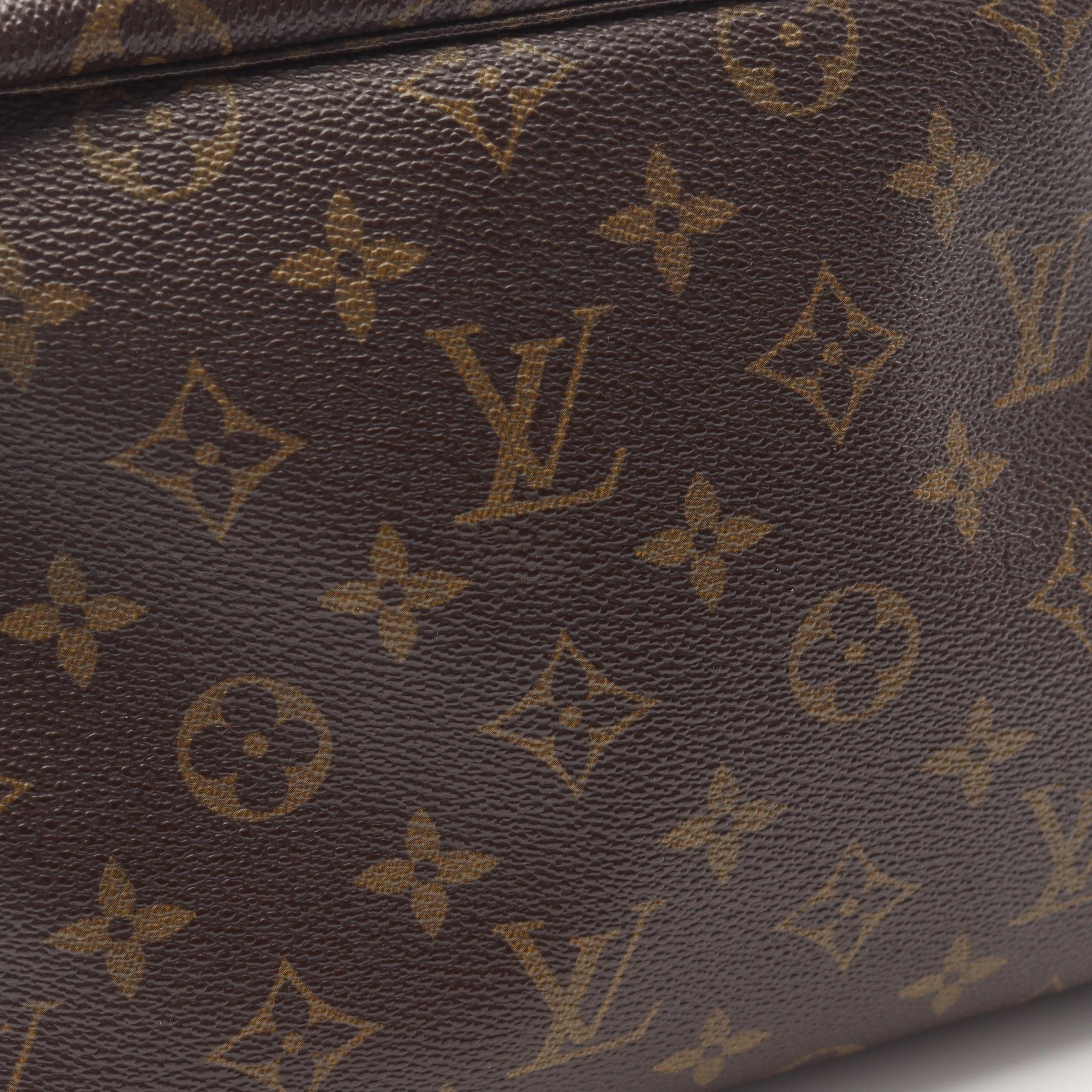 Louis Vuitton Louis Vuitton Truth Toilette 28 Monogram Cosmetic Pouch Brown Size ONE SIZE - 11 Thumbnail