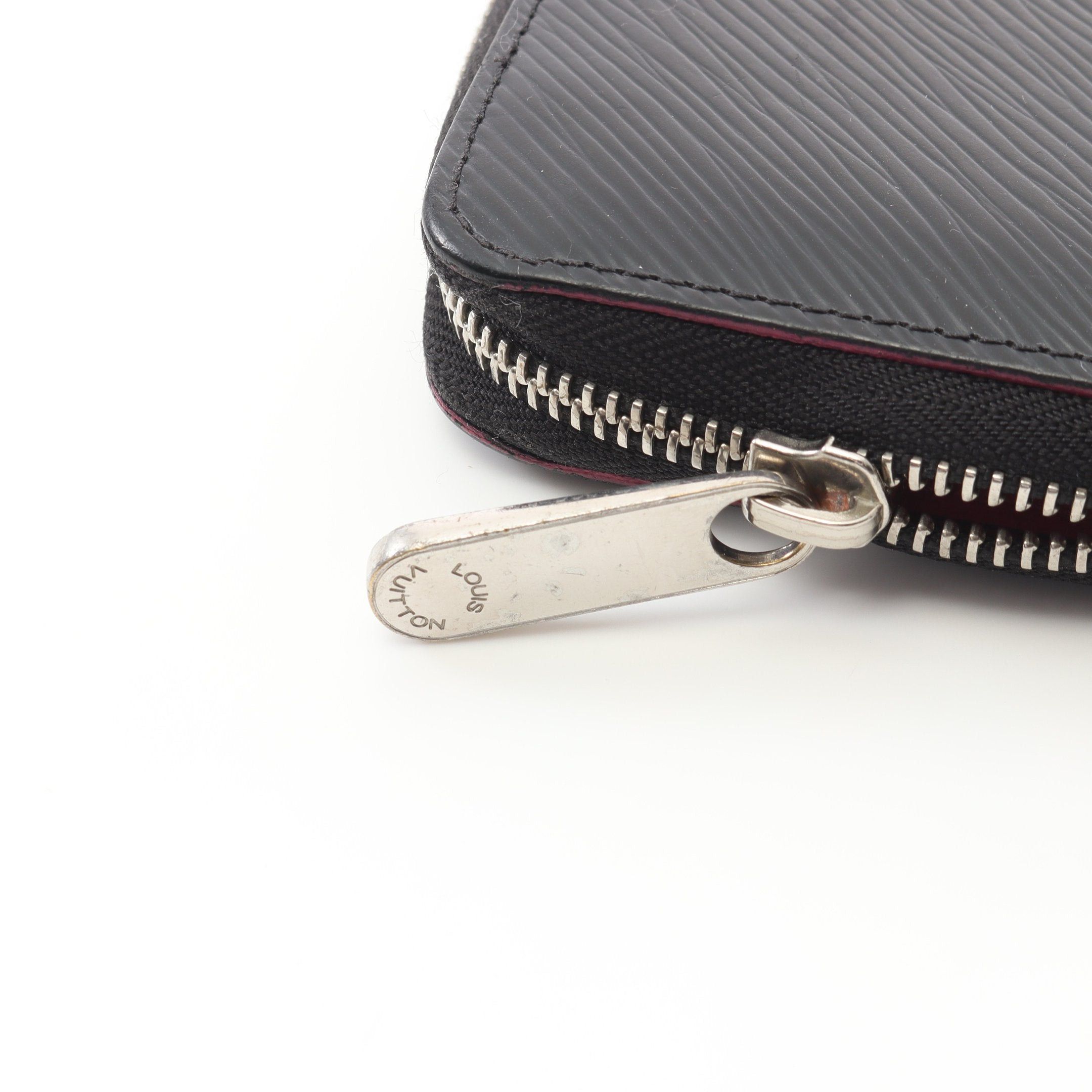 Louis Vuitton Louis Vuitton Zippy Wallet Epi Noir Hot Pink Round Zipper Long Leather Black Size ONE SIZE - 8 Thumbnail