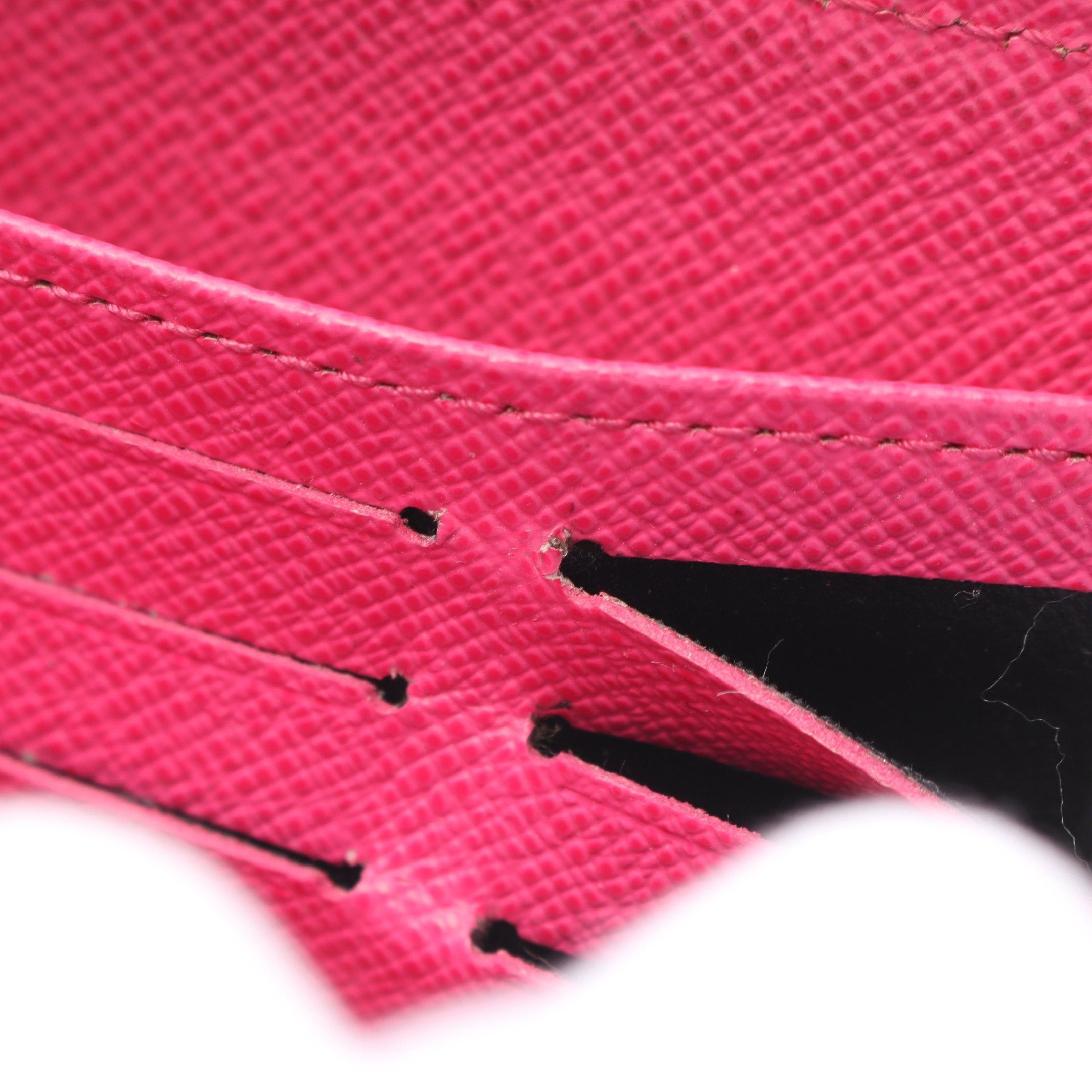Louis Vuitton Louis Vuitton Zippy Wallet Epi Noir Hot Pink Round Zipper Long Leather Black Size ONE SIZE - 6 Thumbnail