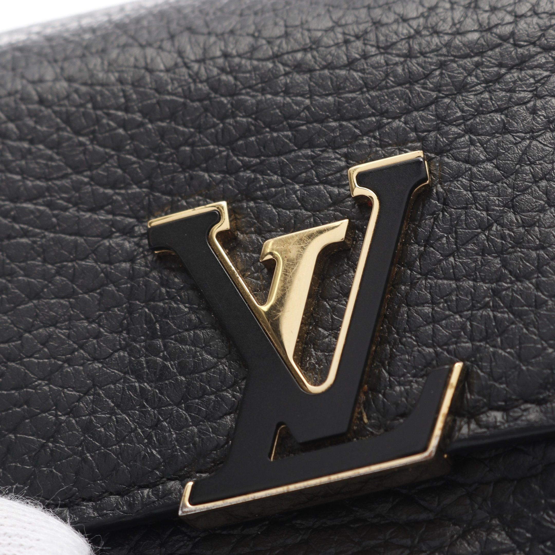 Louis Vuitton Louis Vuitton Portefeuille Capucines Xs Trifold Wallet Taurillon Leather Black Size ONE SIZE - 7 Thumbnail