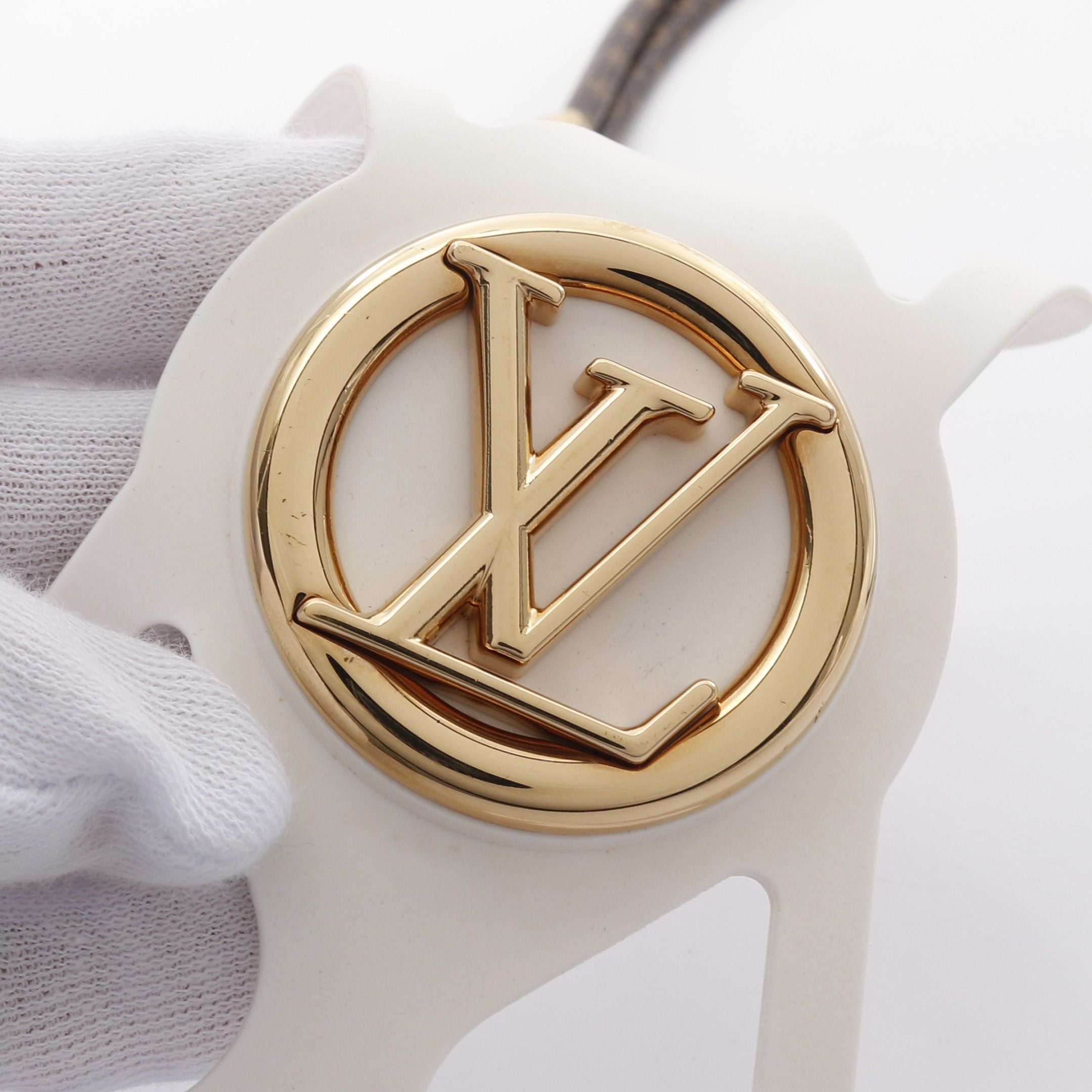 Louis Vuitton Louis Vuitton Phone Holder Louise Monogram Smartphone Case Silicon Gp White Brown Size ONE SIZE - 6 Thumbnail